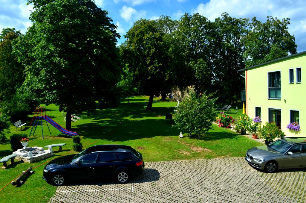 Rothsee Hotel Алерсберг Екстериор снимка