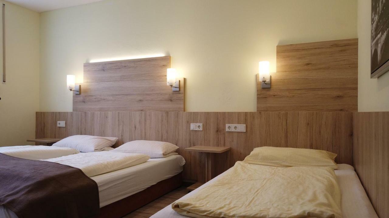 Rothsee Hotel Алерсберг Екстериор снимка